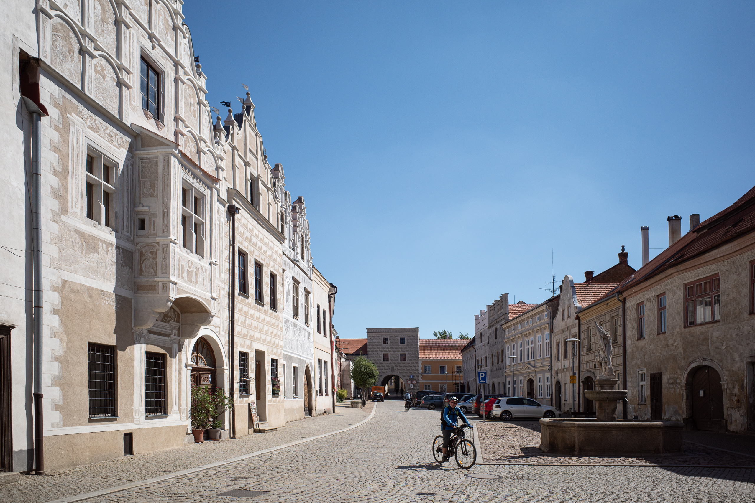 Slavonice: Renaissancehäuser mit Sgraffito am langen Marktplatz